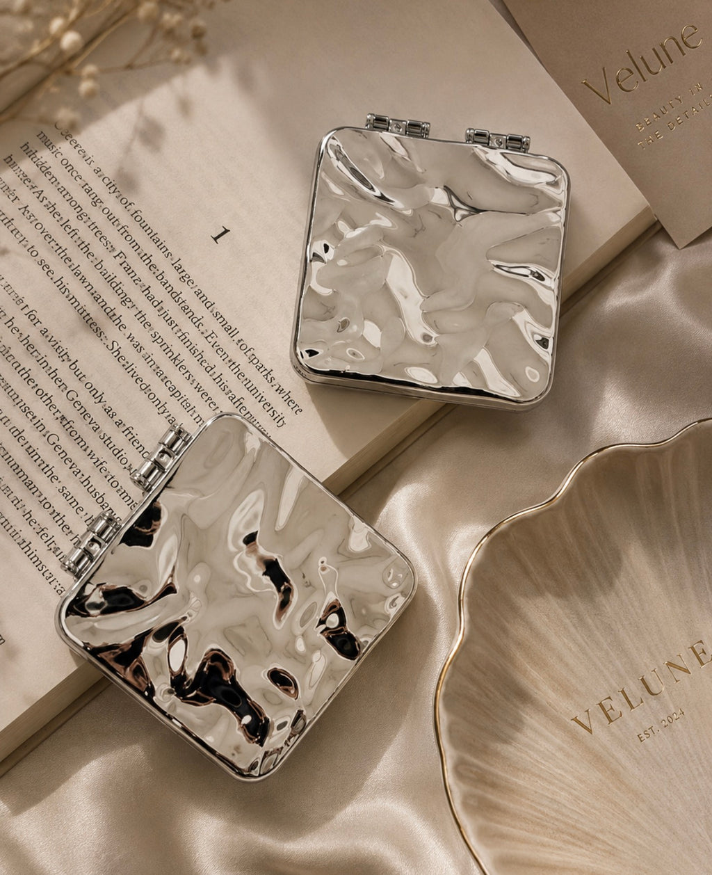 Aura Pocket Mirror