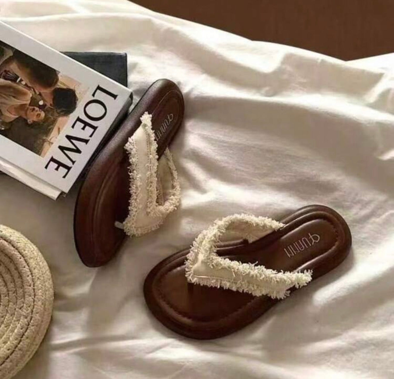 Isla Slides
